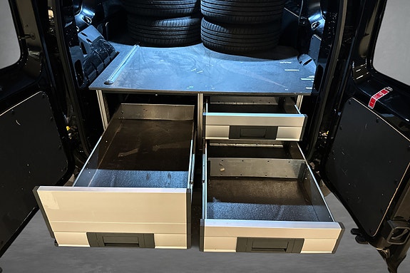 Volkswagen Caddy 23 of 26