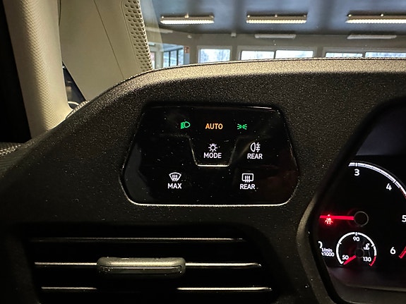 Volkswagen Caddy 19 of 26