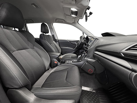 Subaru Forester 21 of 30