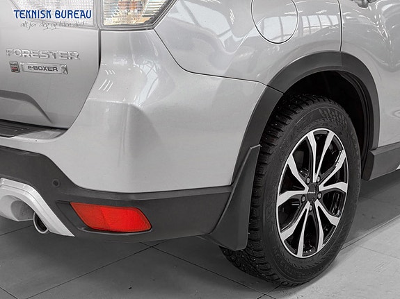 Subaru Forester 8 of 30