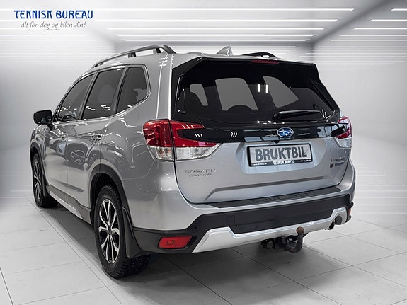 Subaru Forester 9 of 30