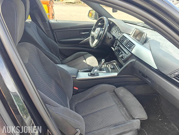 BMW 3-Serie 11 of 24