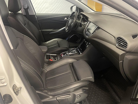 Opel Grandland X 14 of 27