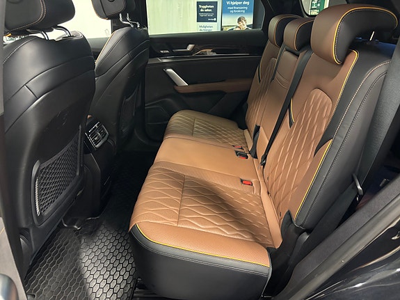 BYD Tang 25 of 28