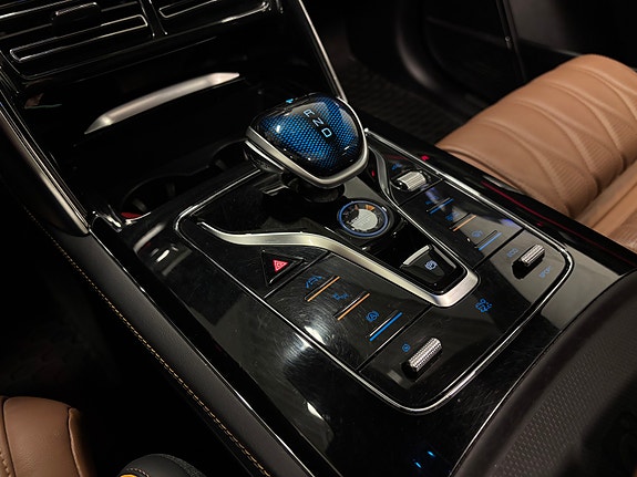 BYD Tang 19 of 28
