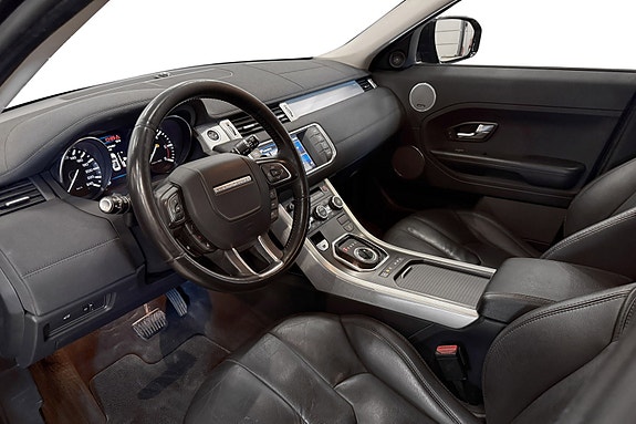 Land Rover Range Rover Evoque 11 of 25