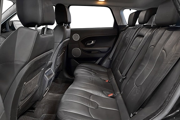 Land Rover Range Rover Evoque 16 of 25