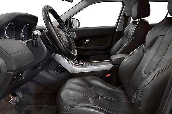 Land Rover Range Rover Evoque 12 of 25