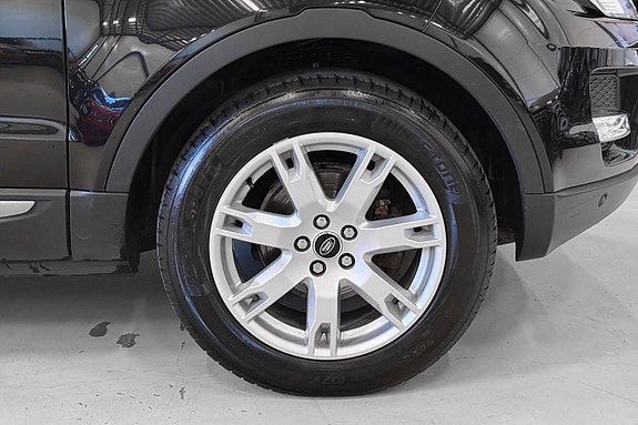 Land Rover Range Rover Evoque 9 of 25