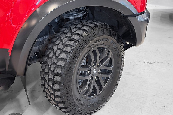 Ford Ranger Raptor 11 of 30