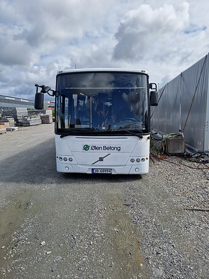 Volvo Volvo 8700 B12BLE 6x2 2 of 6