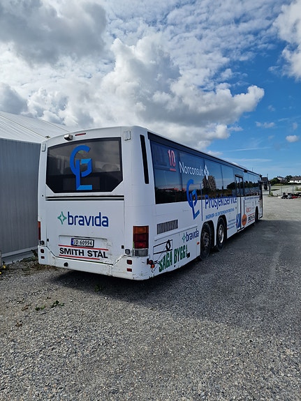 Volvo Volvo 8700 B12BLE 6x2 4 of 6