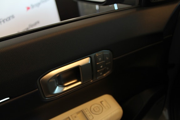 Kia EV4 17 of 27