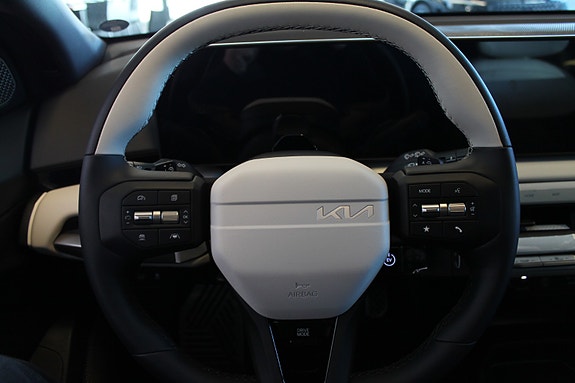 Kia EV4 21 of 27