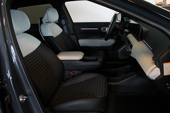 Kia EV4 9 of 27