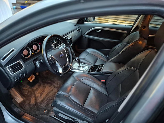Volvo V70 14 of 15