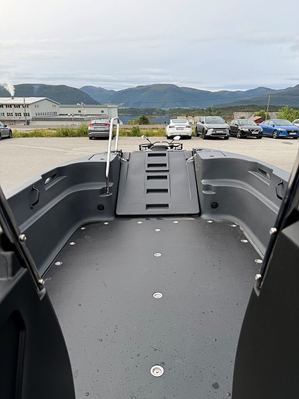 Ny Pioner Multi 2026 – Yamaha F80 – Fullspekket og leveringsklar 12 of 14