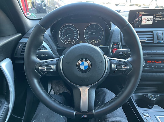 BMW 118d 11 of 30