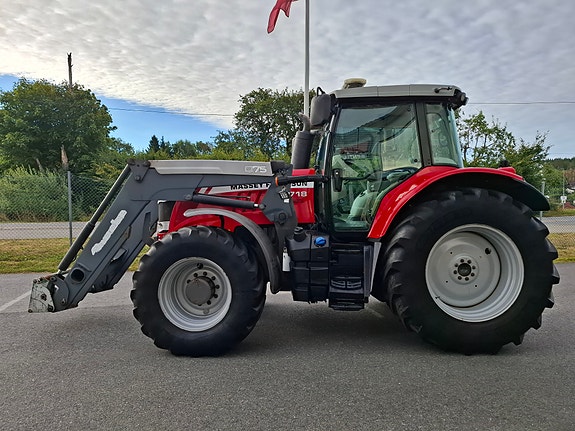 Massey Ferguson 7718 Dyna-6 7 of 30