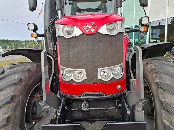 Massey Ferguson 7718 Dyna-6 16 of 30