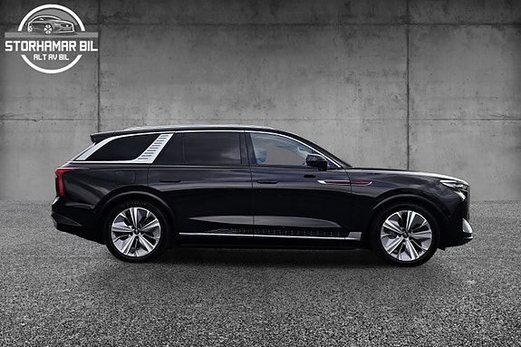 Hongqi 5 of 30