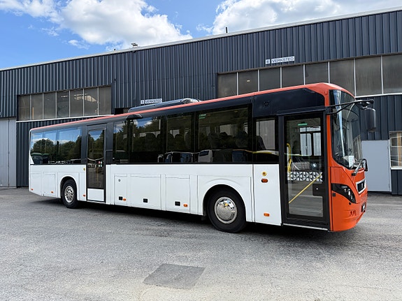Volvo 8900. 12,2m. 4 identiske busser! 7 of 25