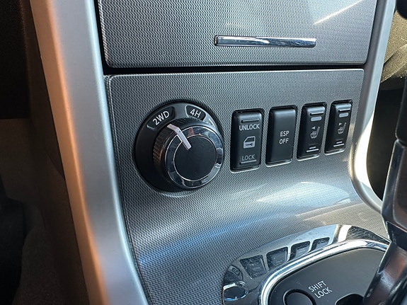 Nissan Navara 28 of 30
