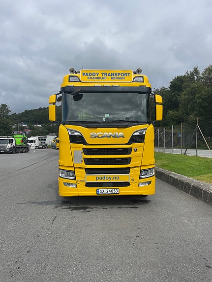 Scania R 590 3 of 15