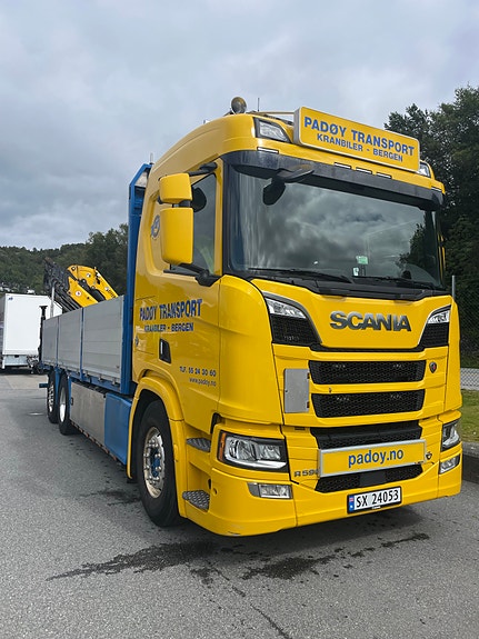 Scania R 590 2 of 15