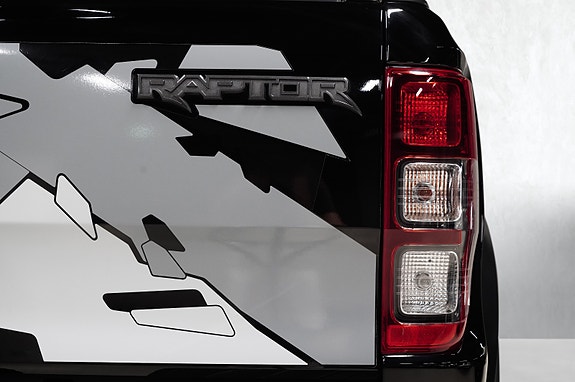 Ford Ranger Raptor 13 of 30