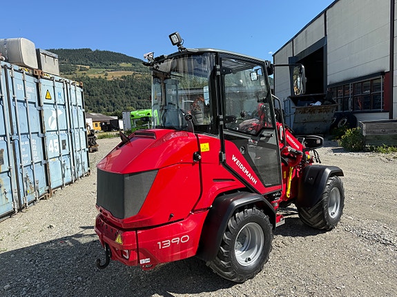Weidemann 1390 3 of 16