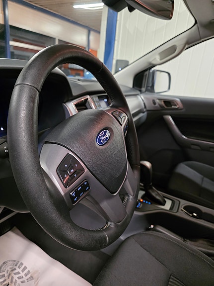 Ford Ranger 13 of 22