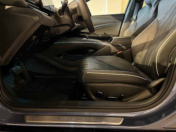 BYD Seal 10 of 30