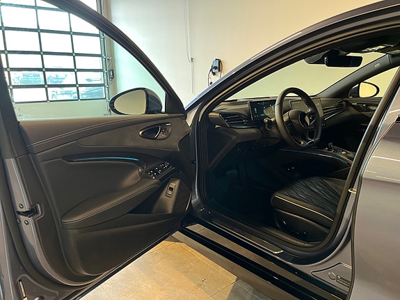 BYD Seal 8 of 30