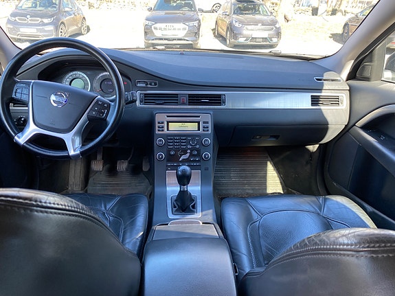 Volvo V70 14 of 22