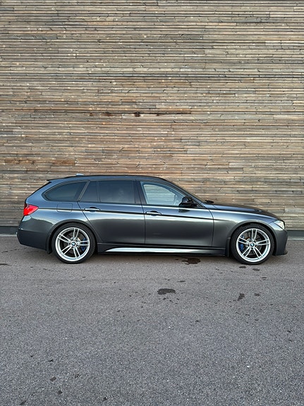 BMW 328i 22 of 30