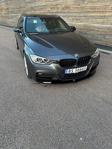 BMW 328i 3 of 30