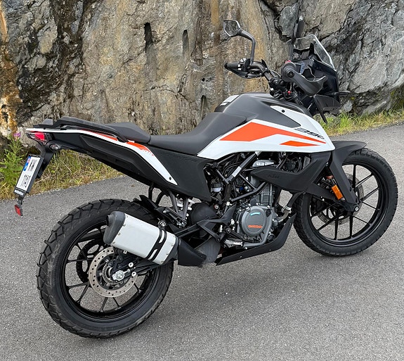 KTM 390 Adventure 4 of 8