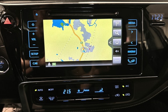 Toyota Auris 16 of 21