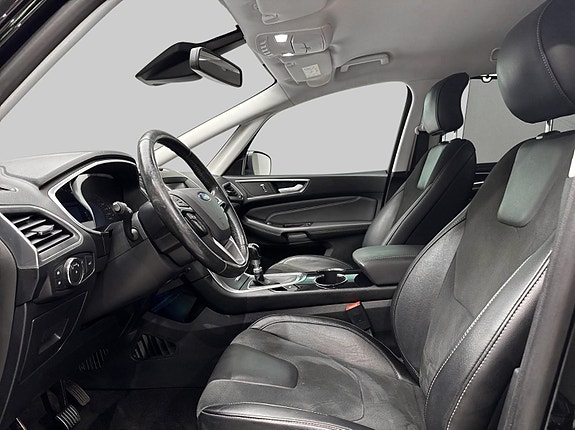 Ford S-MAX 12 of 30