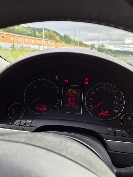 Audi A4 5 of 10