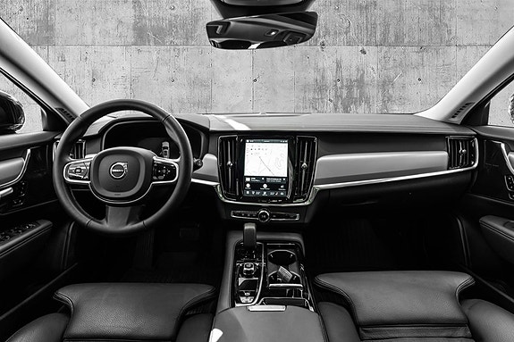 Volvo V90 14 of 30