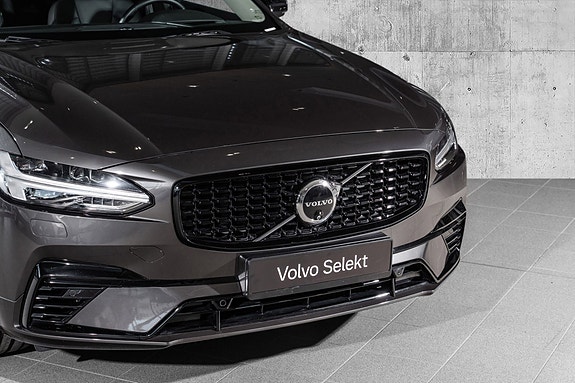 Volvo V90 3 of 30