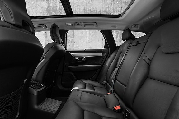 Volvo V90 13 of 30