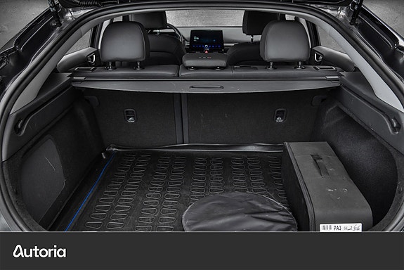 Hyundai IONIQ 27 of 27