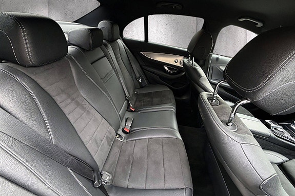 Mercedes-Benz E350 e 24 of 30
