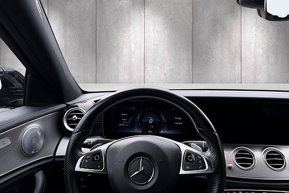 Mercedes-Benz E350 e 9 of 30