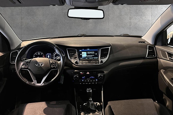 Hyundai Tucson 12 of 15