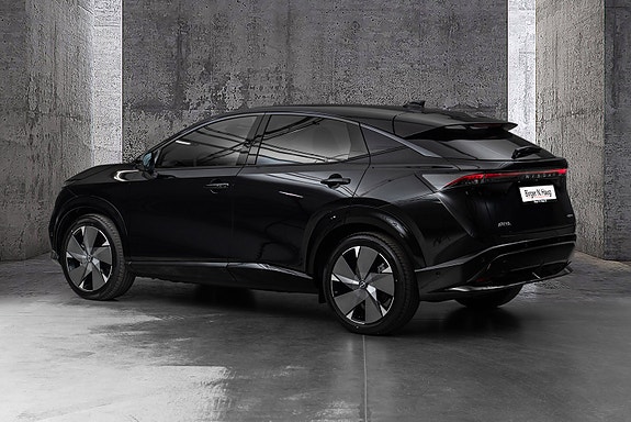 Nissan Ariya 9 of 27