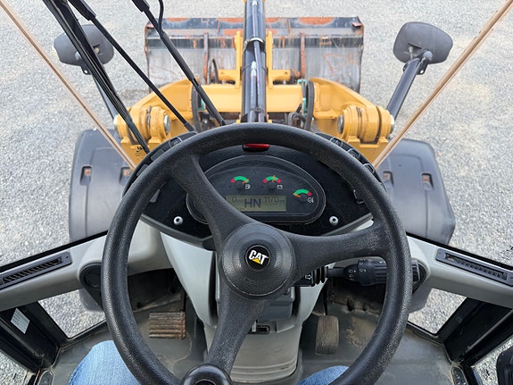Cat 908 M 10 of 10